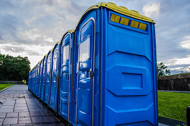 Best Deluxe Portable Toilet Rental in Hardwick, GA